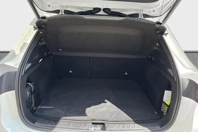 Mercedes-Benz GLA din 2024 cu 21.410 km - oferta MER135634 - foto 14