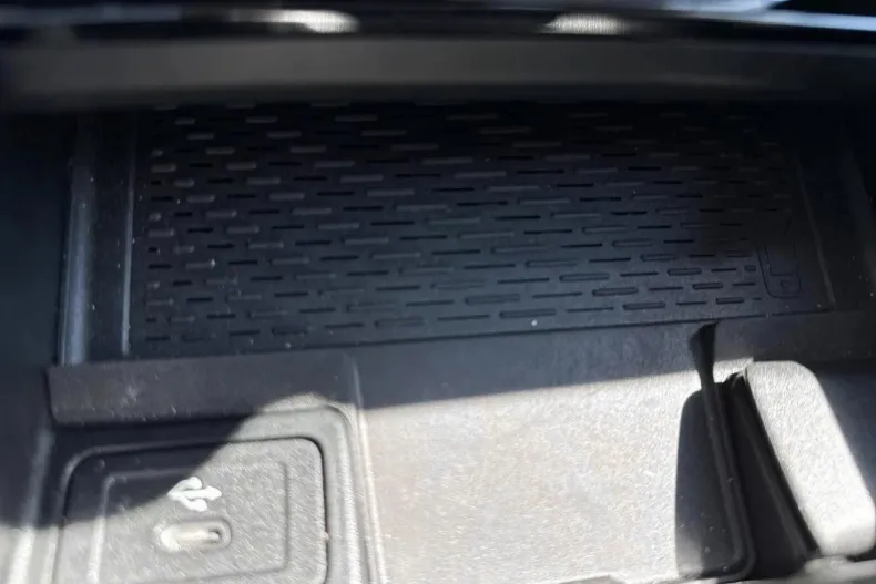 Mercedes-Benz GLA din 2024 cu 21.410 km - oferta MER135634 - foto 18