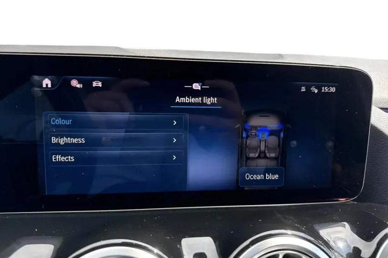 Mercedes-Benz GLA din 2024 cu 21.410 km - oferta MER135634 - foto 23