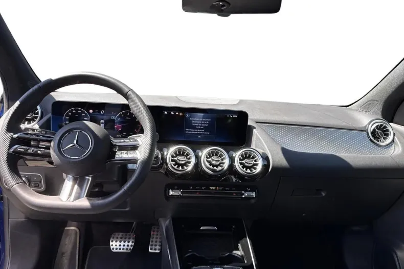 Mercedes-Benz GLA din 2023 cu 17.367 km - oferta MER135635 - foto 9