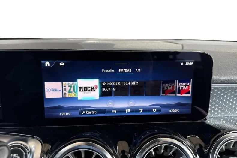 Mercedes-Benz GLB din 2024 cu 16.642 km - oferta MER135645 - foto 18