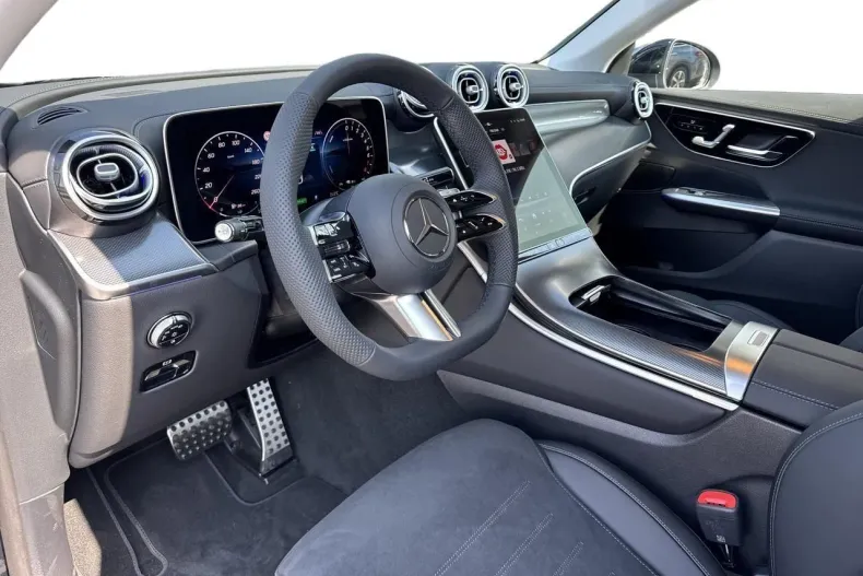 Mercedes-Benz GLC Coupe din 2025 cu 6.000 km - oferta MER135646 - foto 6