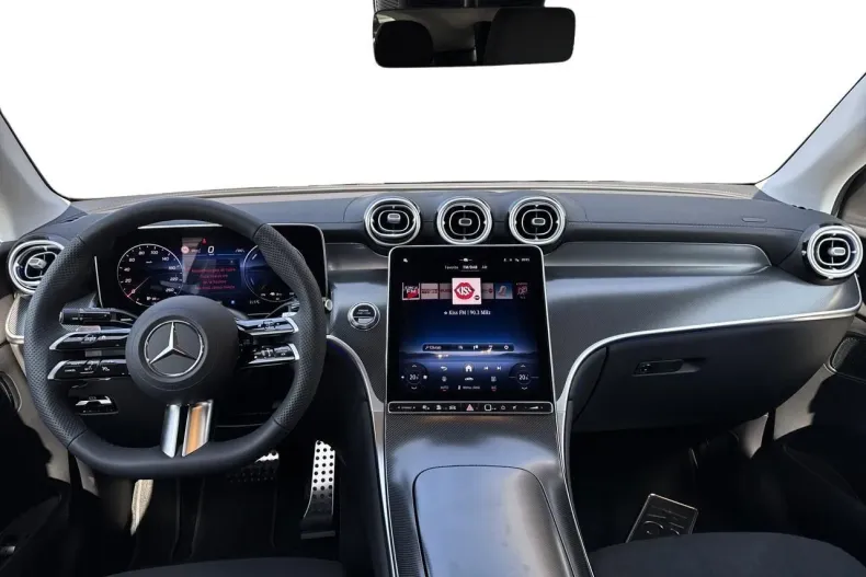 Mercedes-Benz GLC Coupe din 2025 cu 6.000 km - oferta MER135646 - foto 8