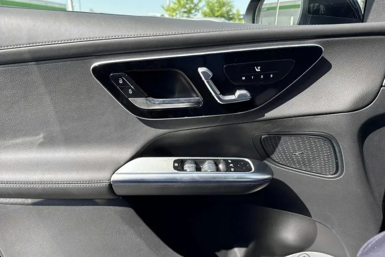 Mercedes-Benz GLC Coupe din 2025 cu 6.000 km - oferta MER135646 - foto 12