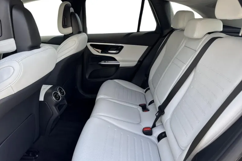 Mercedes-Benz GLC din 2025 cu 4 km - oferta MER135650 - foto 11