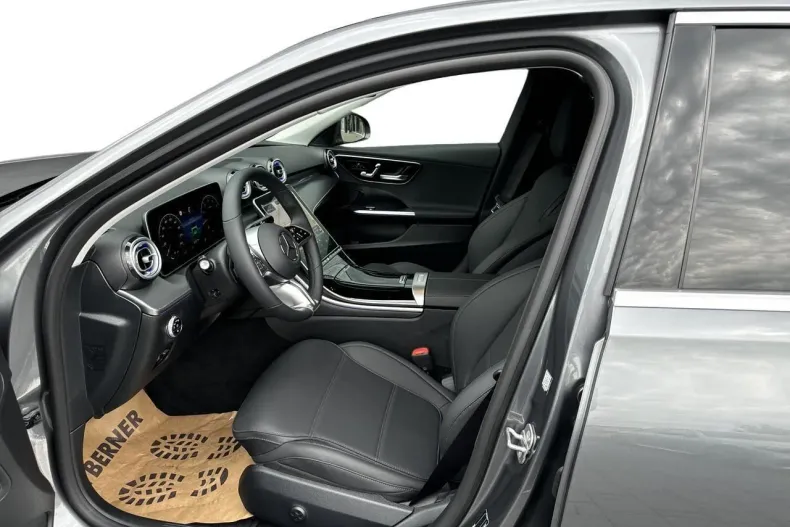 Mercedes-Benz C din 2024 cu 7.323 km - oferta MER135651 - foto 12