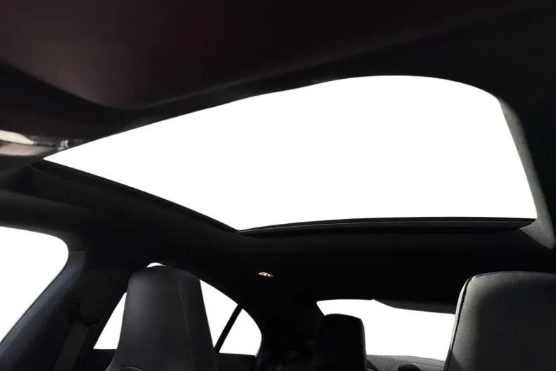 Mercedes-Benz CLA din 2023 cu 3.144 km - oferta MER135662 - foto 20