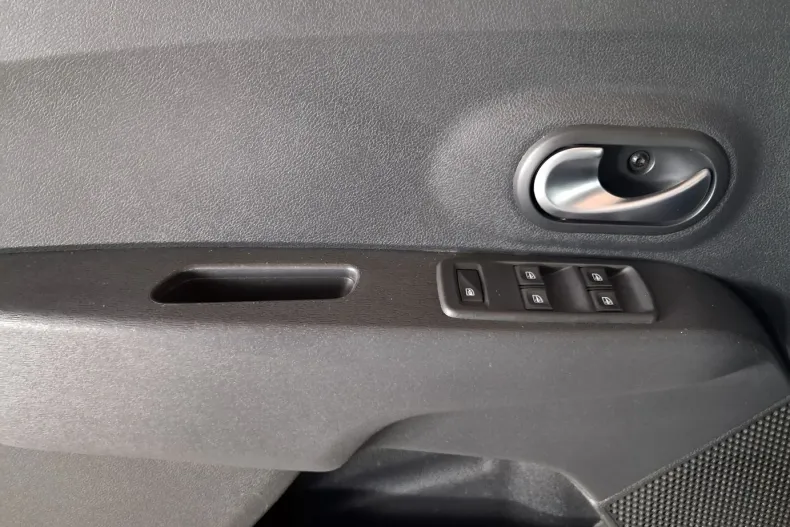 Dacia Lodgy din 2020 cu 73.351 km - oferta DAC135669 - foto 9