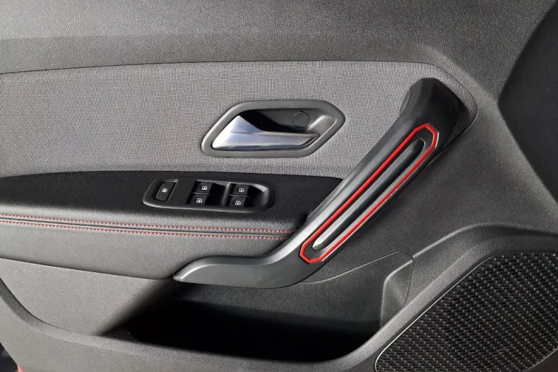 Dacia Duster din 2019 cu 114.515 km - oferta DAC135674 - foto 9