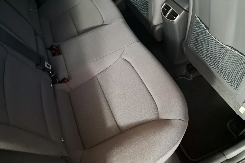 Hyundai IONIQ din 2021 cu 66.331 km - oferta HYU135675 - foto 18