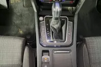 Volkswagen Passat din 2022 cu 99.563 km - oferta VOL135678 - foto 17