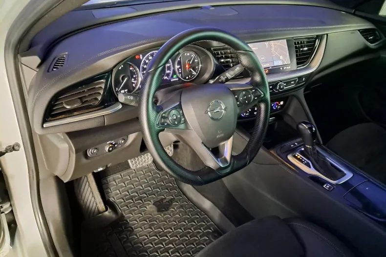 Opel Insignia din 2021 cu 124.481 km - oferta OPE135686 - foto 10