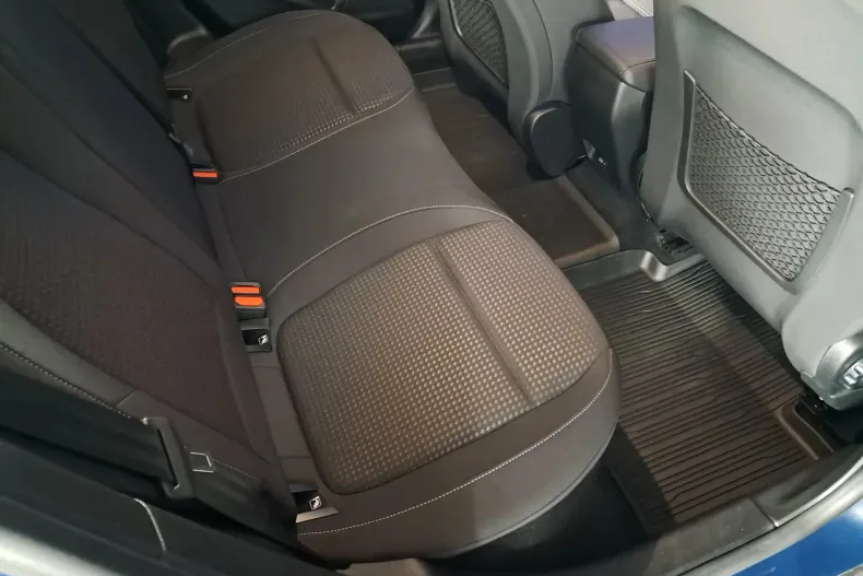 Ford Focus din 2020 cu 27.329 km - oferta FOR135697 - foto 19