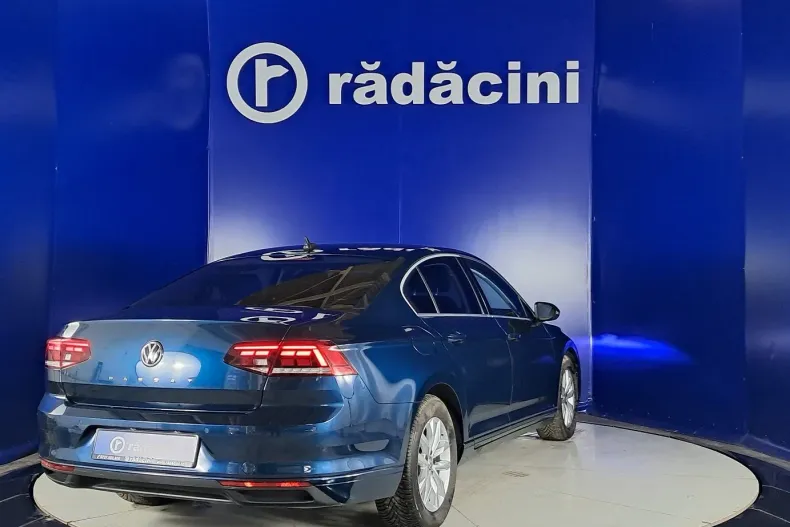 Volkswagen Passat din 2020 cu 65.041 km - oferta VOL135704 - foto 7