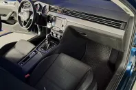 Volkswagen Passat din 2020 cu 65.041 km - oferta VOL135704 - foto 17