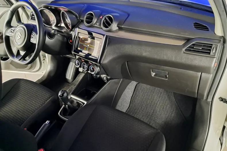 Suzuki Swift din 2020 cu 22.669 km - oferta SUZ135714 - foto 18
