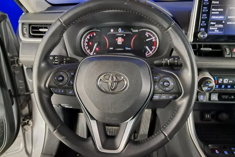 Toyota RAV4 din 2019 cu 105.735 km - oferta TOY135720 - foto 8