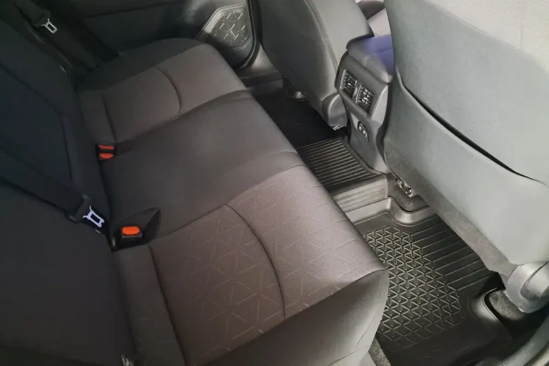 Toyota RAV4 din 2019 cu 105.735 km - oferta TOY135720 - foto 16