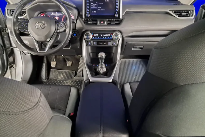 Toyota RAV4 din 2019 cu 112.257 km - oferta TOY135727 - foto 14