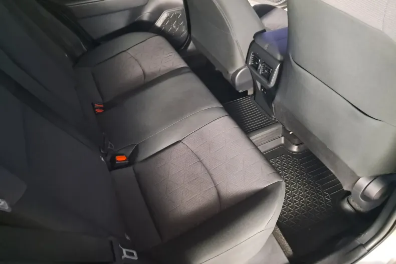 Toyota RAV4 din 2019 cu 112.257 km - oferta TOY135727 - foto 19