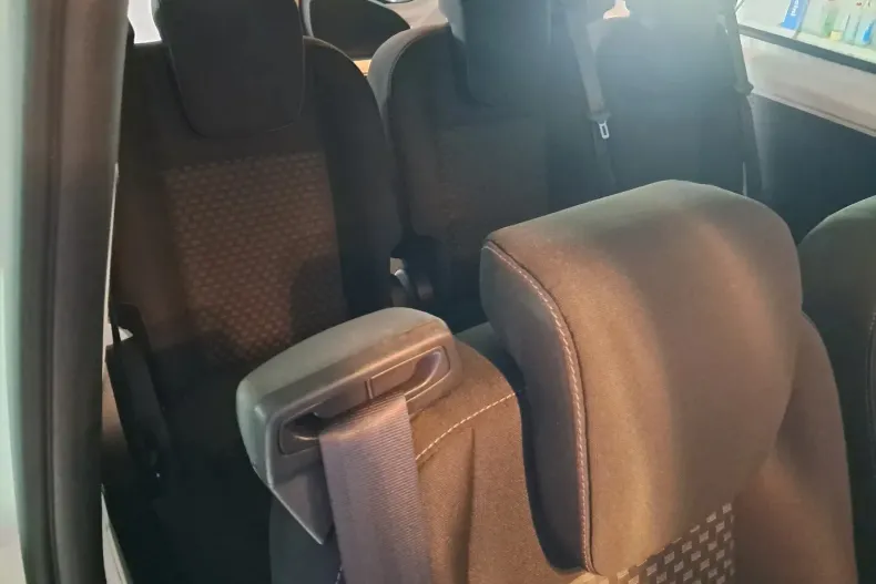 Ford Transit Custom din 2021 cu 126.668 km - oferta FOR135728 - foto 19