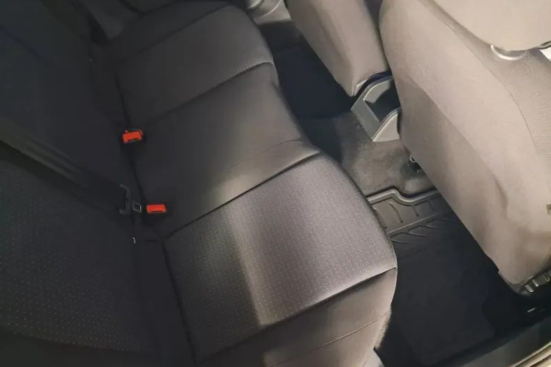 Seat Arona din 2022 cu 63.896 km - oferta SEA135732 - foto 18