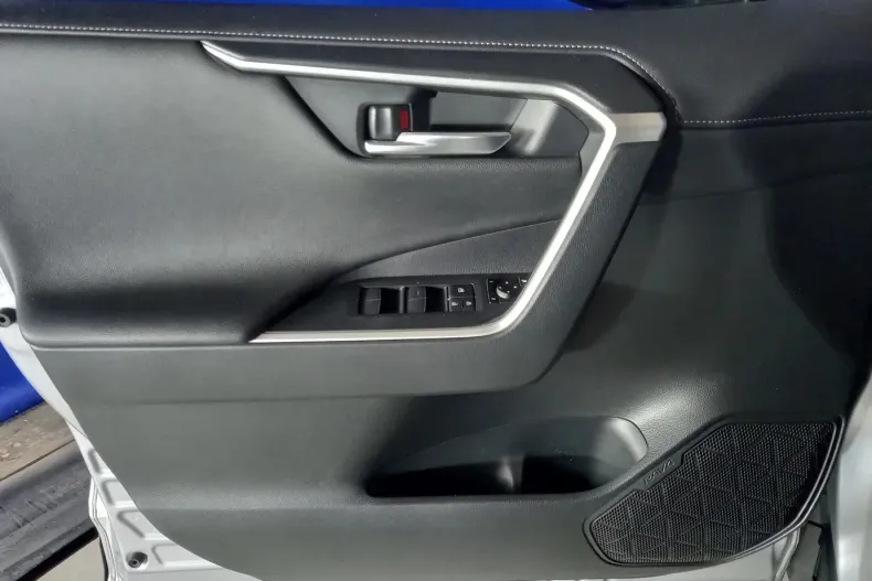 Toyota RAV4 din 2019 cu 112.705 km - oferta TOY135740 - foto 9