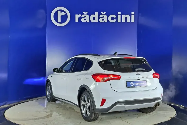 Ford Focus din 2020 cu 77.302 km - oferta FOR135742 - foto 3