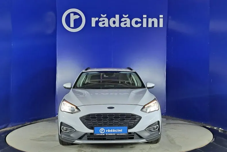Ford Focus din 2020 cu 77.302 km - oferta FOR135742 - foto 8