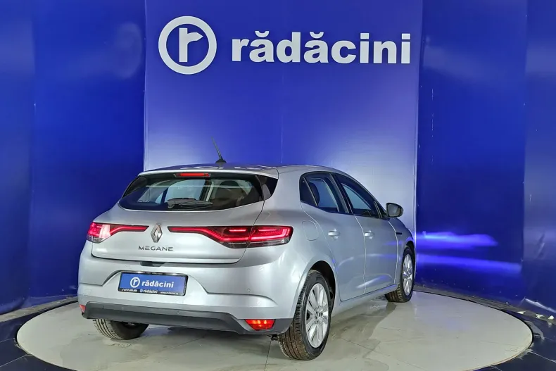 Renault Megane din 2021 cu 68.450 km - oferta REN135743 - foto 7