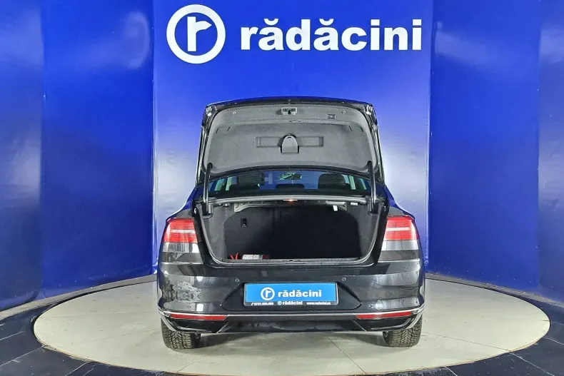 Volkswagen Passat din 2019 cu 106.592 km - oferta VOL135750 - foto 22