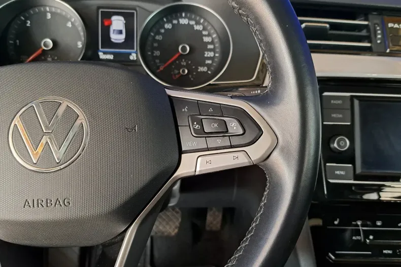 Volkswagen Passat din 2021 cu 100.493 km - oferta VOL135751 - foto 13