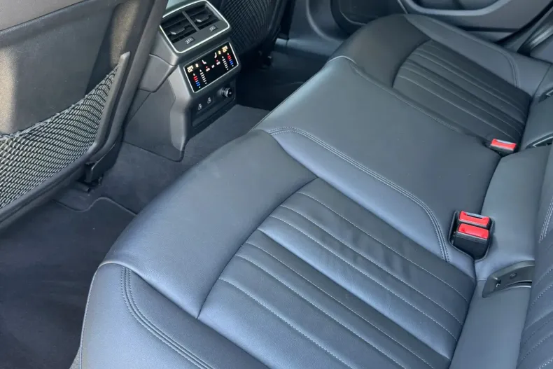 Audi A6 din 2023 cu 36.852 km - oferta AUD135764 - foto 23