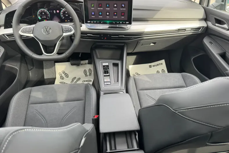 Volkswagen Golf din 2025 cu 10 km - oferta VOL135771 - foto 13