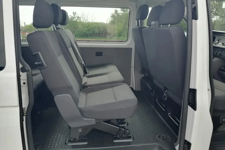 Volkswagen Transporter din 2020 cu 84.000 km - oferta VOL135776 - foto 8