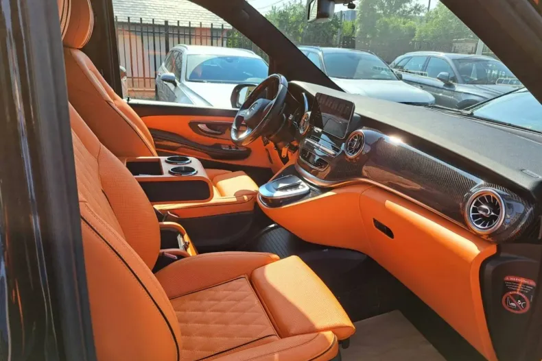 Mercedes-Benz V din 2022 cu 700 km - oferta MER135786 - foto 9