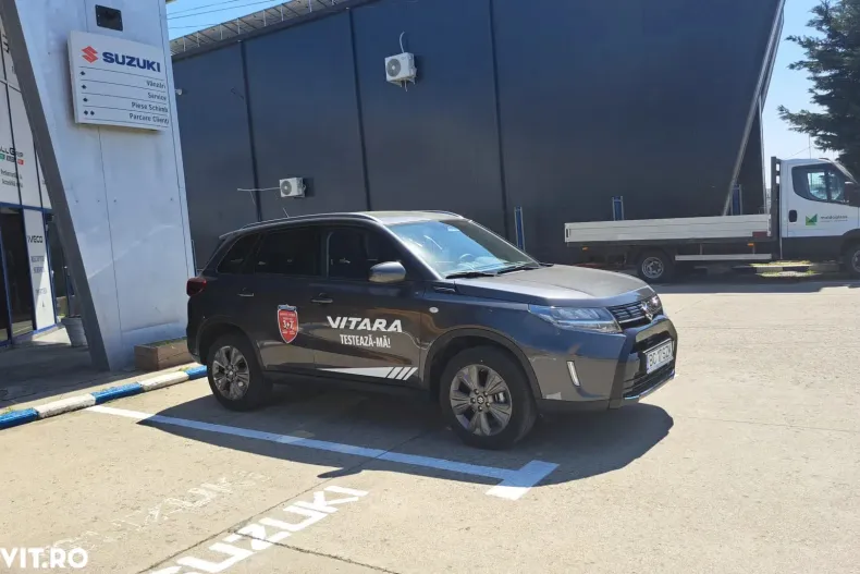 Suzuki Vitara din 2025 cu 12.250 km - oferta SUZ135789 - foto 3