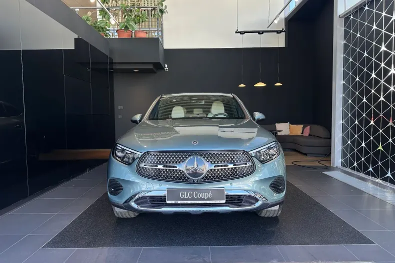 Mercedes-Benz GLC Coupe din 2025 cu 7 km - oferta MER135803 - foto 1