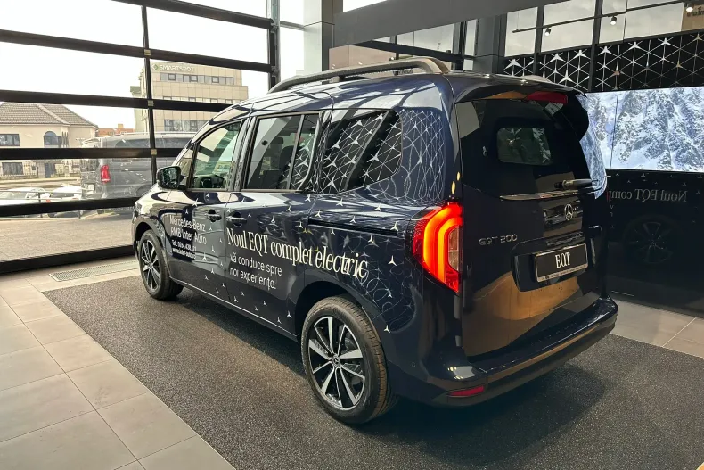 Mercedes-Benz EQT din 2023 cu 3.000 km - oferta MER135836 - foto 3