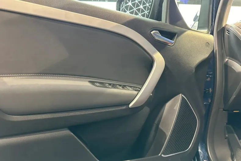 Mercedes-Benz EQT din 2023 cu 3.000 km - oferta MER135836 - foto 9