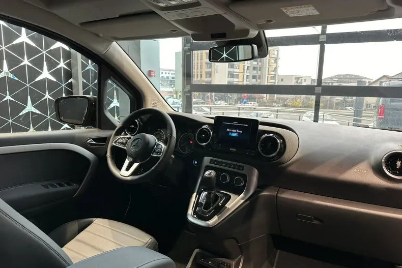 Mercedes-Benz EQT din 2023 cu 3.000 km - oferta MER135836 - foto 15