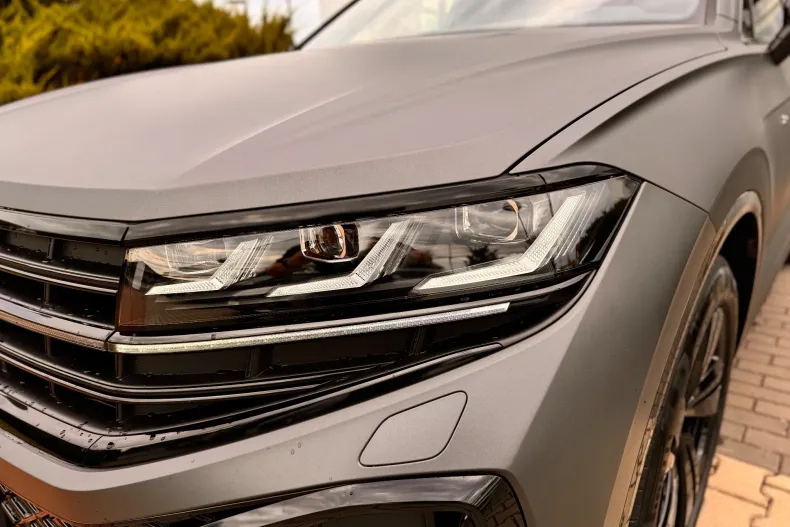 Volkswagen Touareg din 2025 cu 1 km - oferta VOL135844 - foto 10