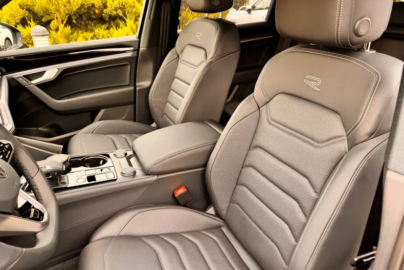 Volkswagen Touareg din 2025 cu 1 km - oferta VOL135844 - foto 22