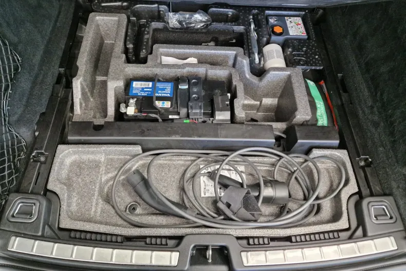 Volvo XC60 din 2023 cu 114.000 km - oferta VOL135857 - foto 36