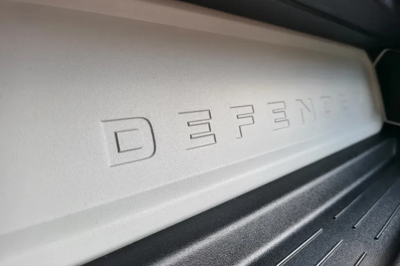 Land Rover Defender din 2020 cu 92.981 km - oferta LAN135860 - foto 21