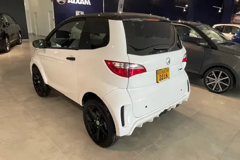 Aixam City din 2023 cu 5 km - oferta AIX135867 - foto 8