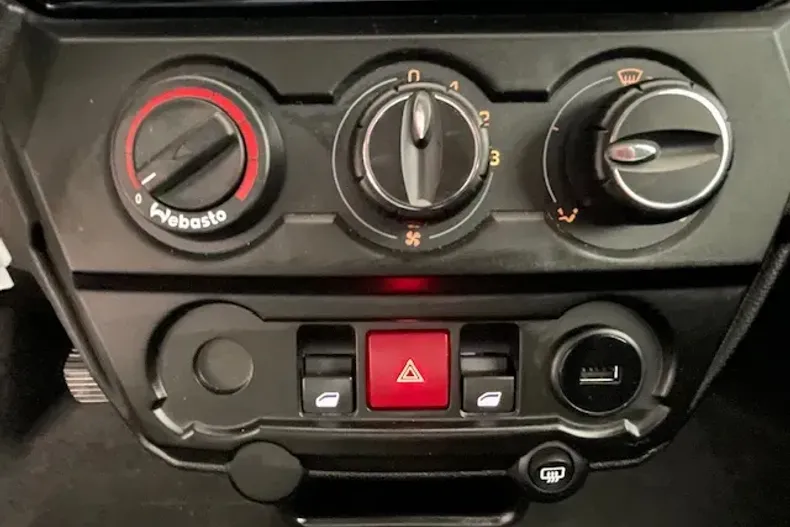 Aixam City din 2023 cu 5 km - oferta AIX135867 - foto 16