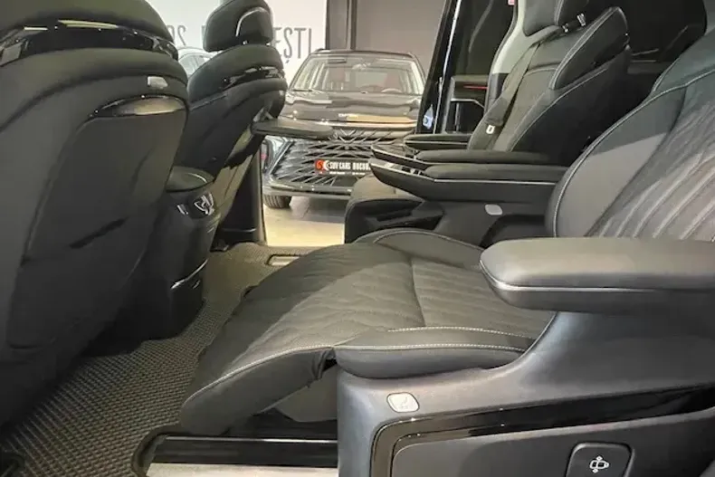 Forthing V9 din 2025 cu 18 km - oferta FOR135872 - foto 19