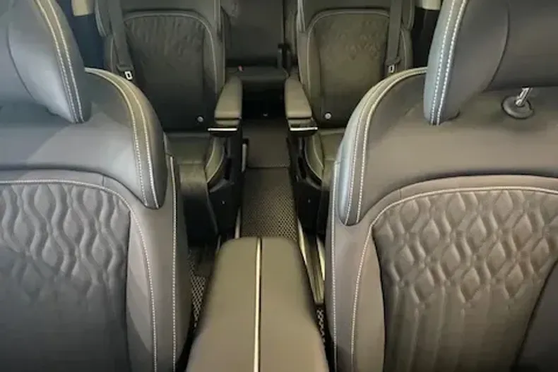 Forthing V9 din 2025 cu 18 km - oferta FOR135872 - foto 21