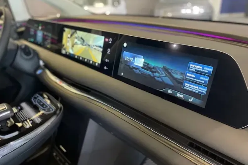 Forthing V9 din 2025 cu 18 km - oferta FOR135872 - foto 27